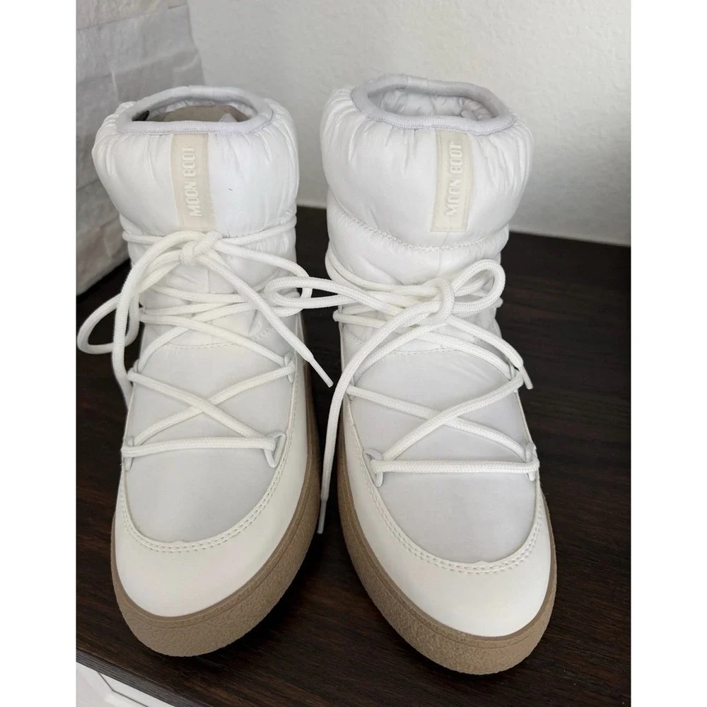 MOON BOOT LTrack Low Nylon Winter Boots - Waterproof! Size: 38 (US: Shoe Size 7)